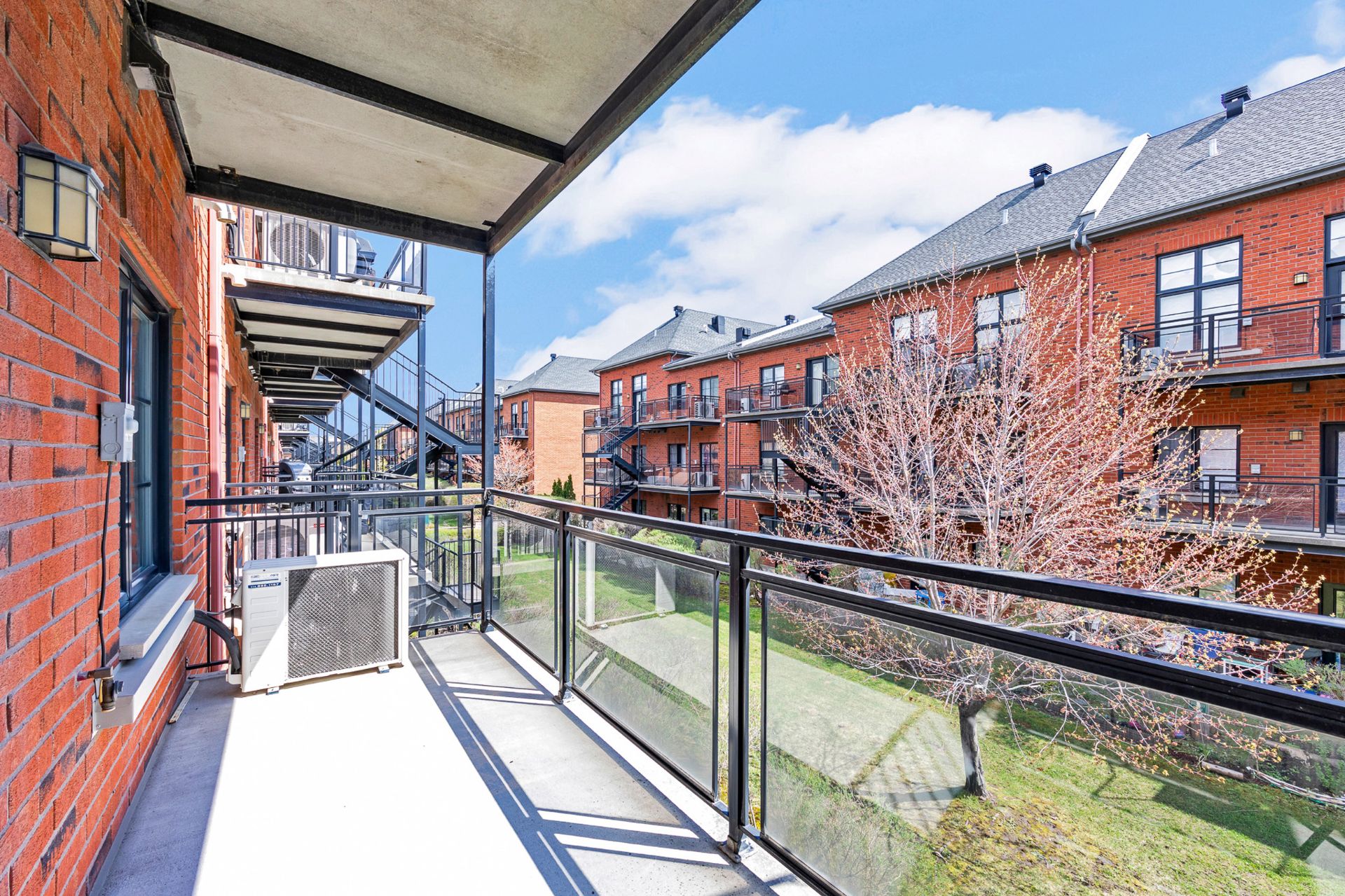 Photo - Balcon