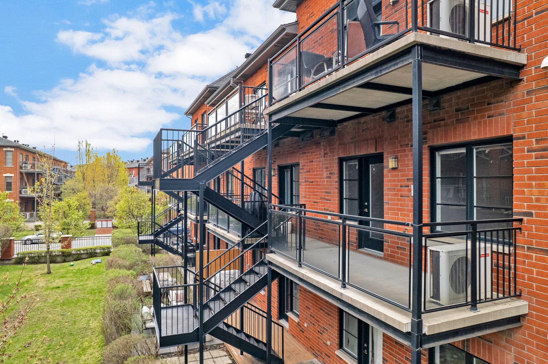 Photo - Balcon