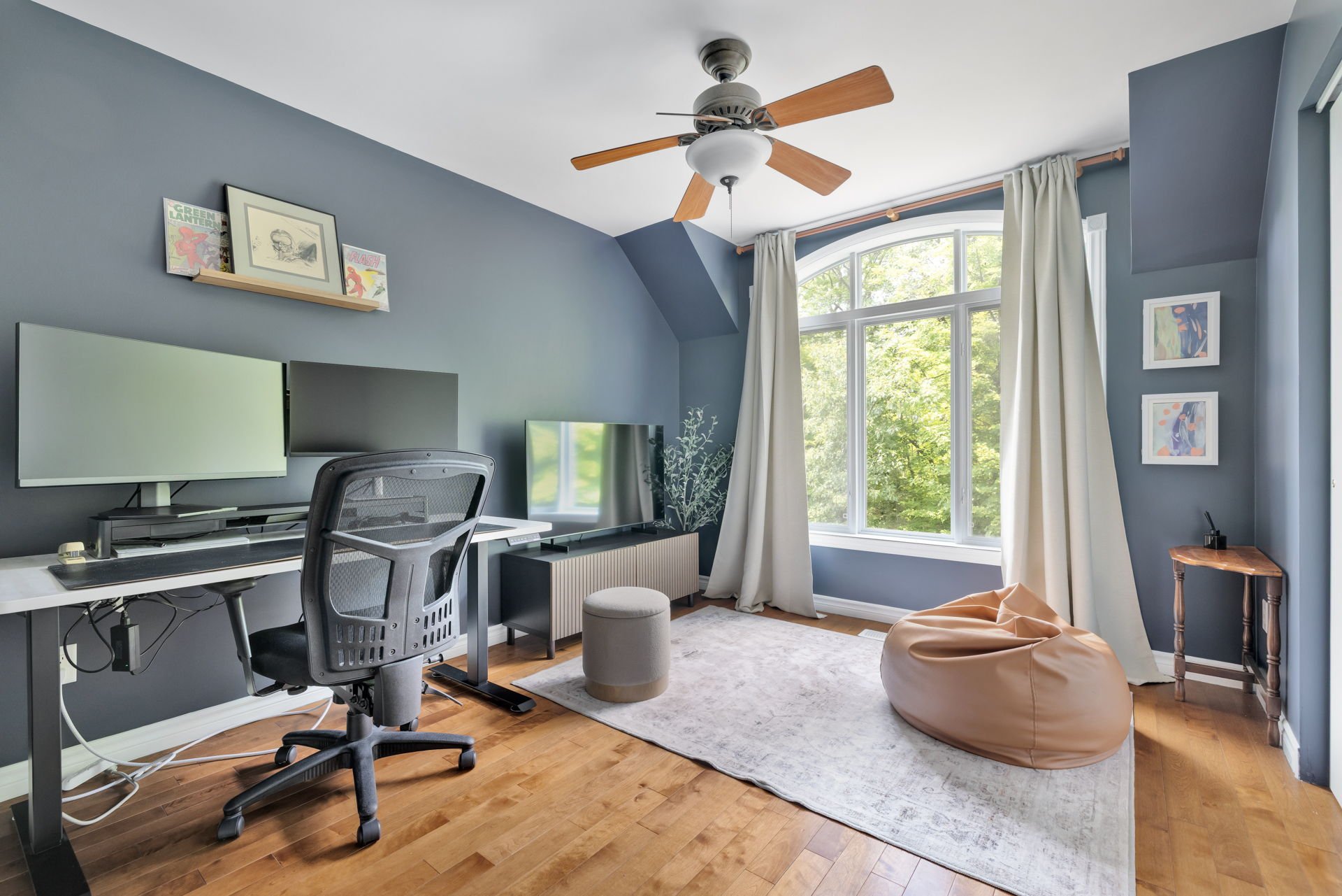 Photo - Bedroom