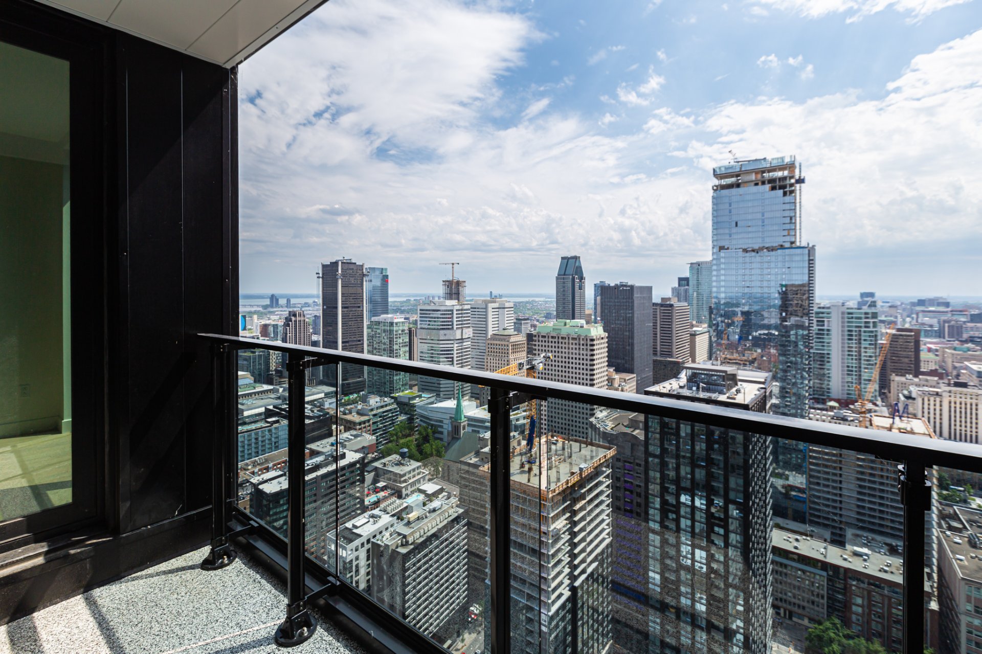 Photo - Balcon