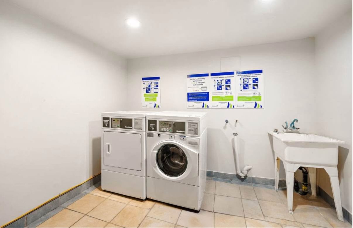 Photo - Laundry room