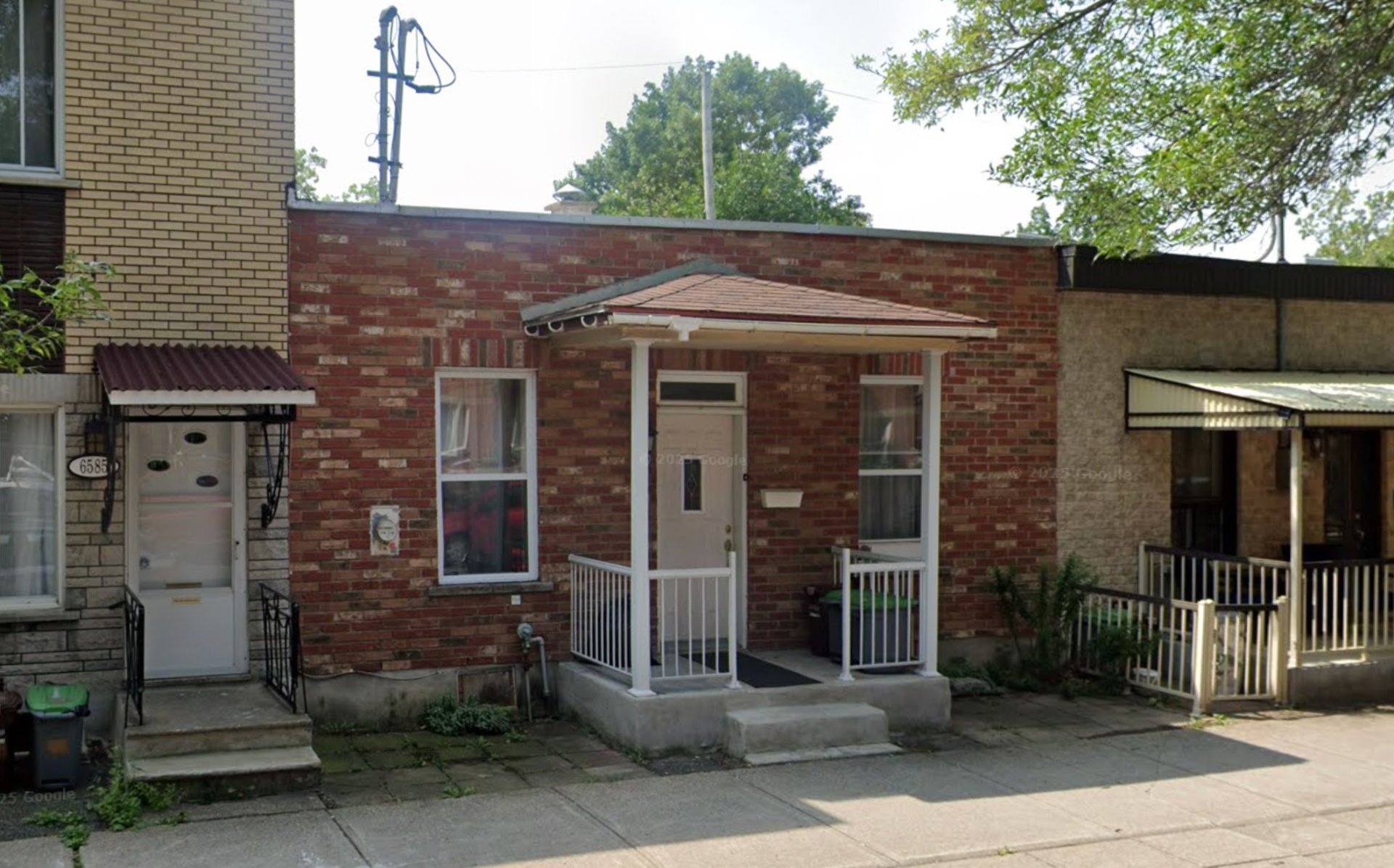 Photo - Façade