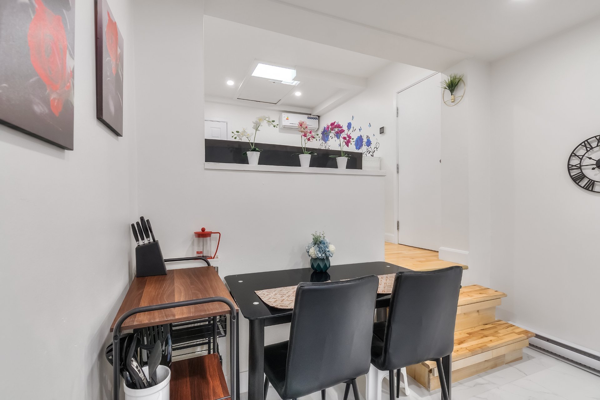 Photo - Dining room