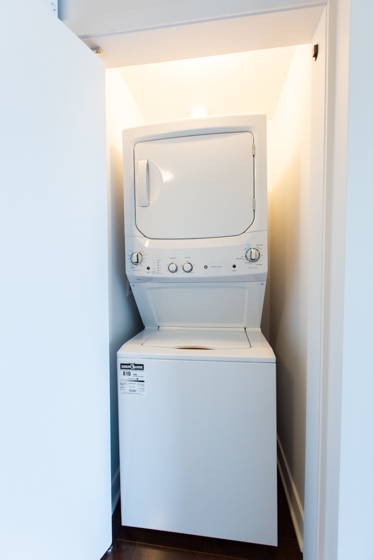 Photo - Laundry room