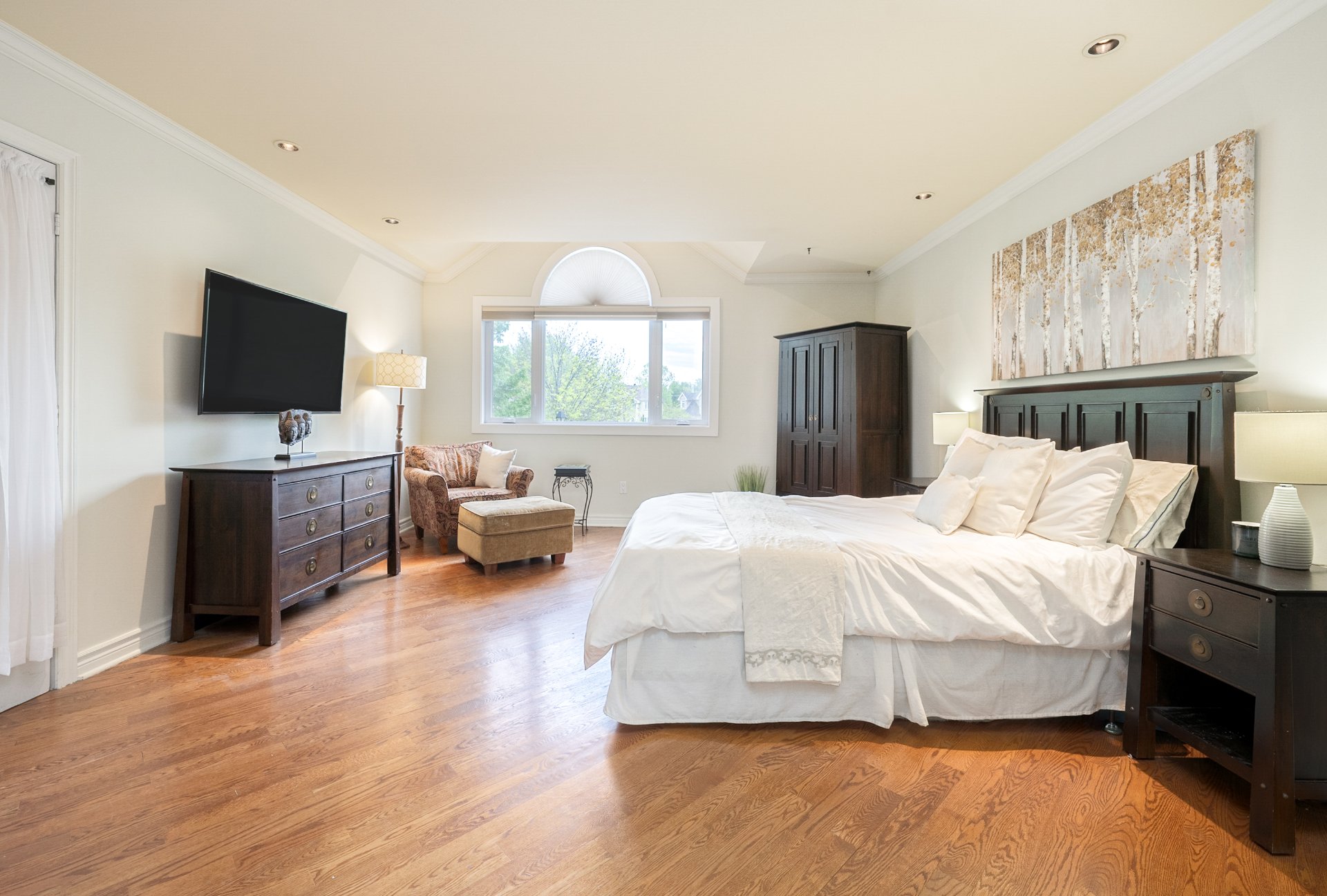 Photo - Primary bedroom