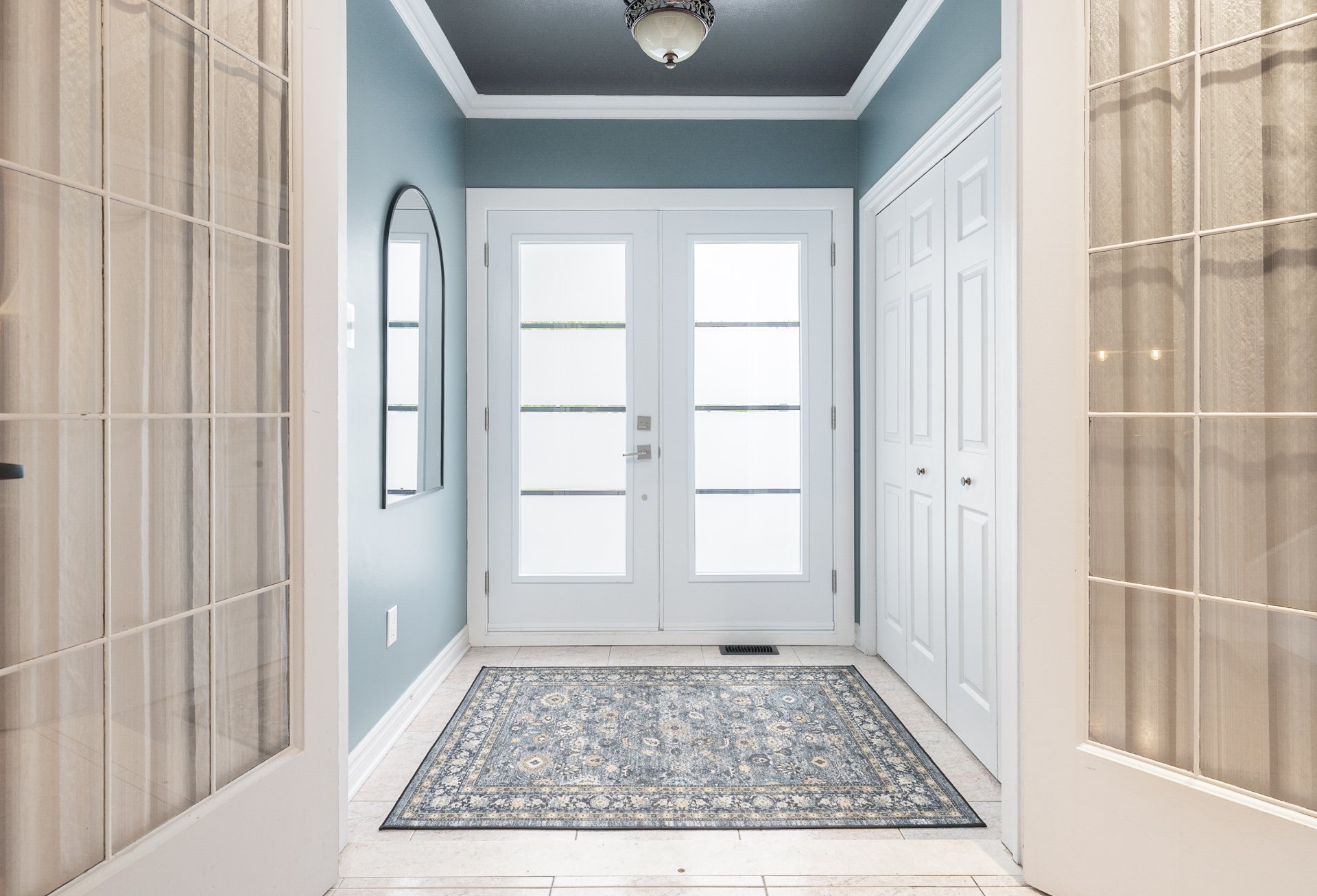 Photo - Exterior entrance