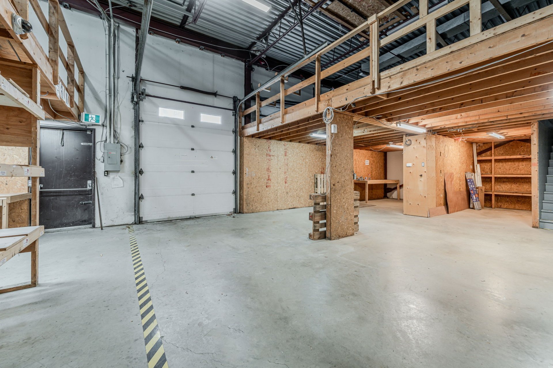 Photo - Warehouse
