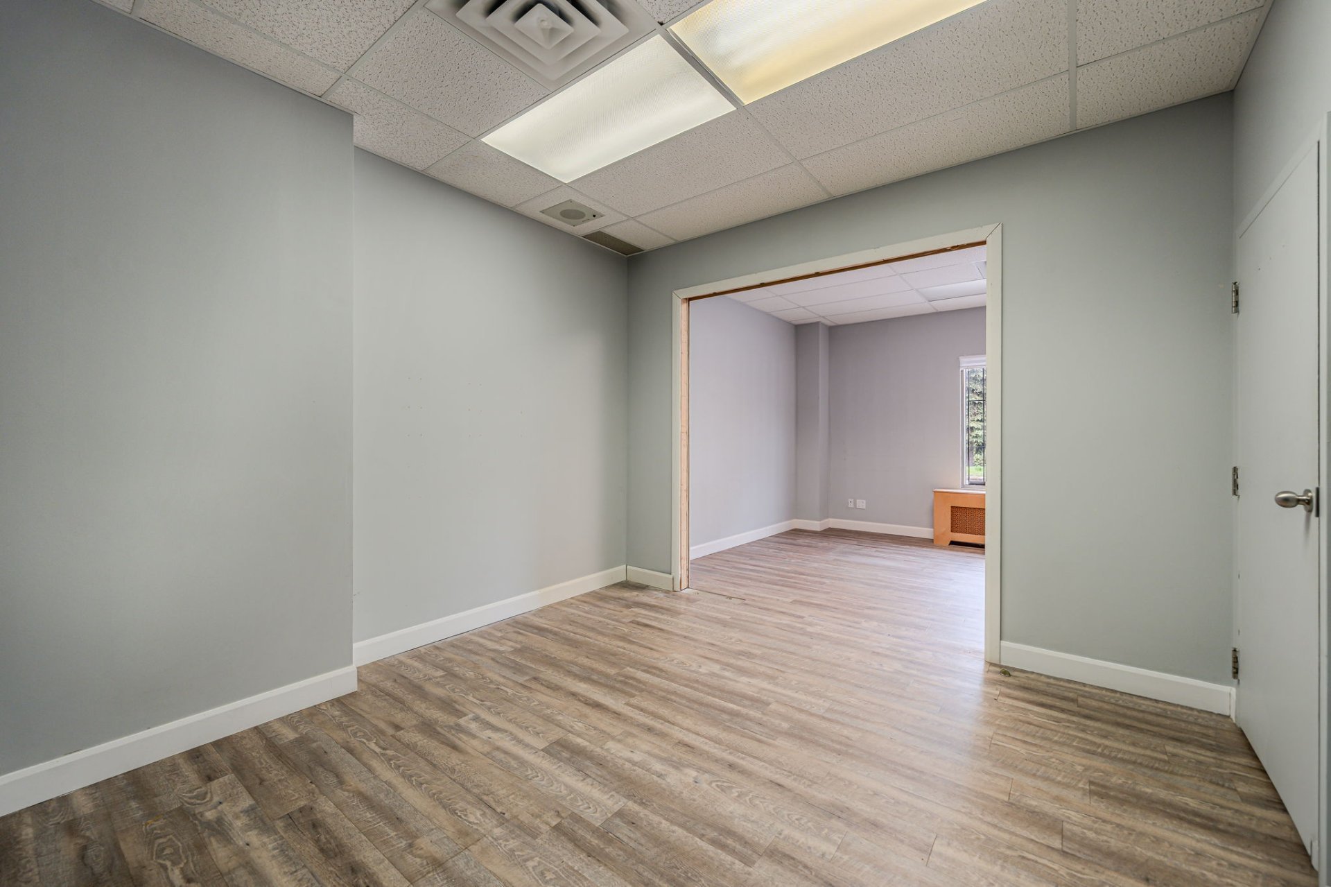 Photo - Office