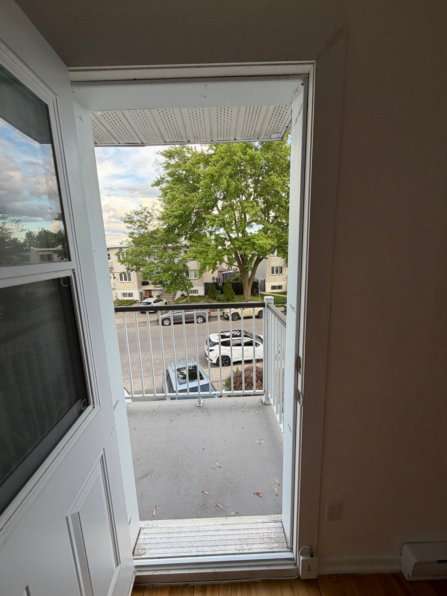 Photo - Balcony