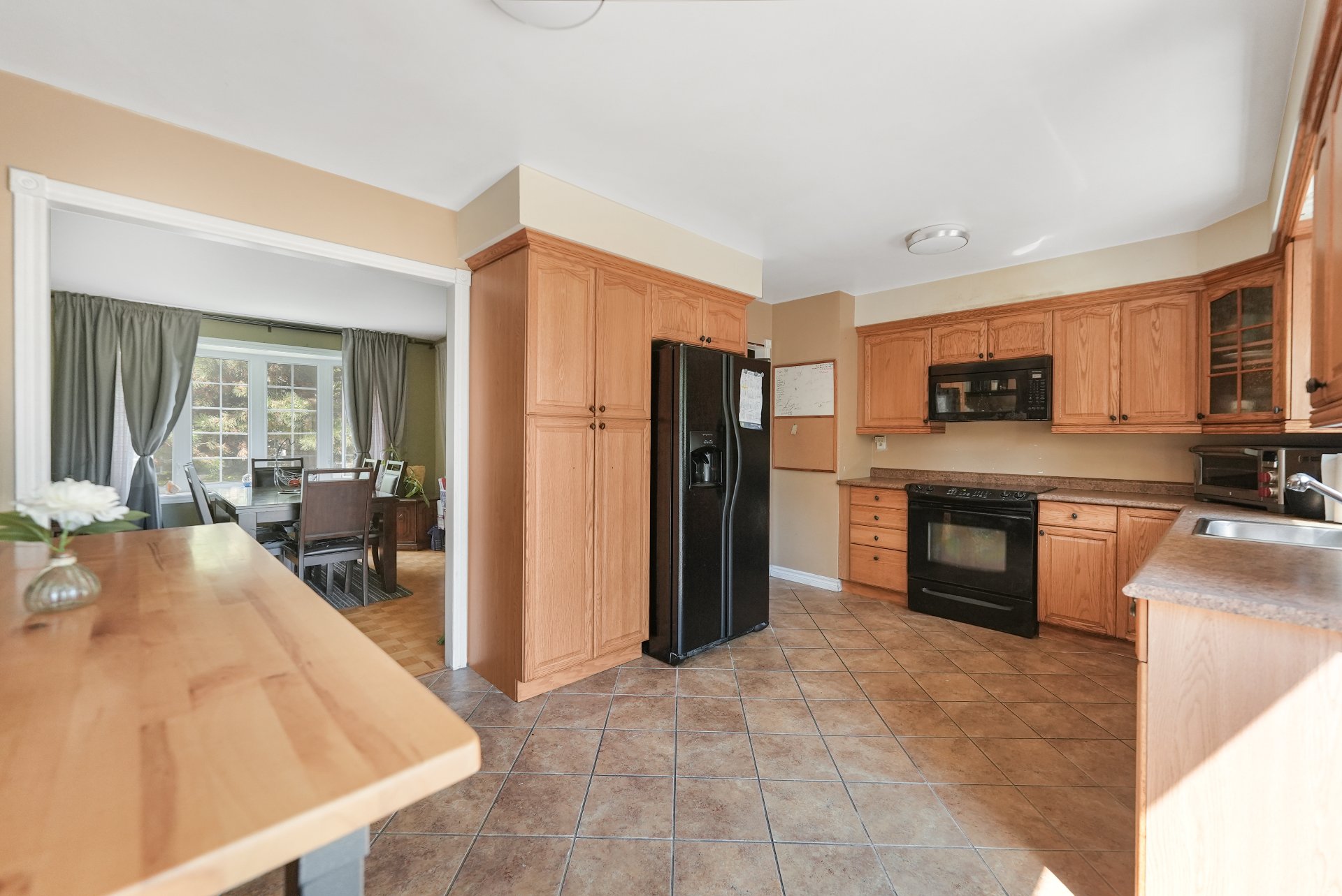 Photo - Kitchen