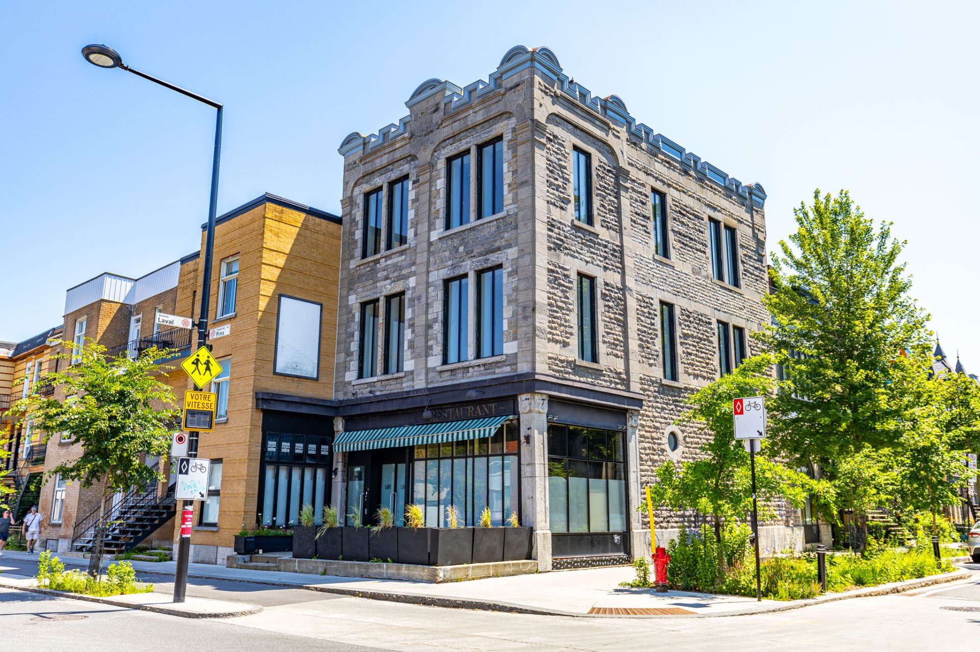 Photo - Exterior