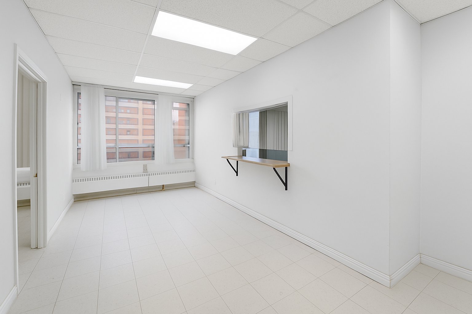 Photo - Reception Area