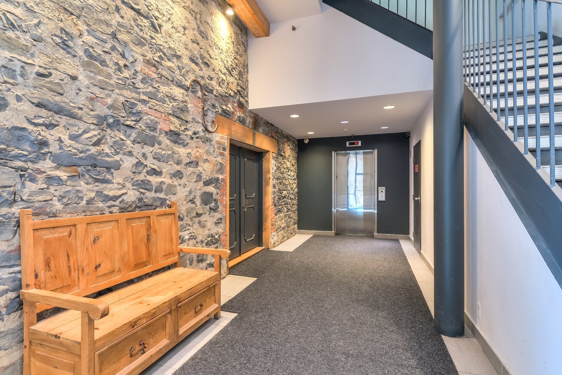 Photo - Hall d'entrée