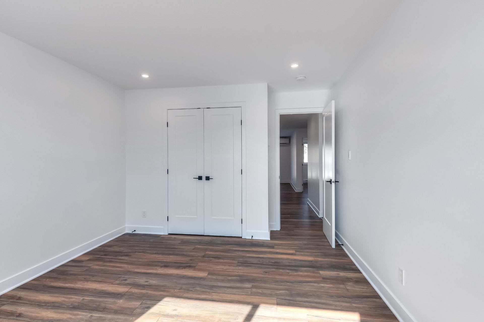 Photo - Chambre à coucher principale