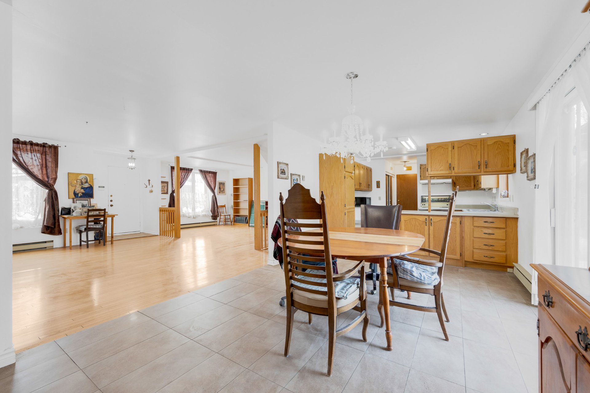 Photo - Salle à manger