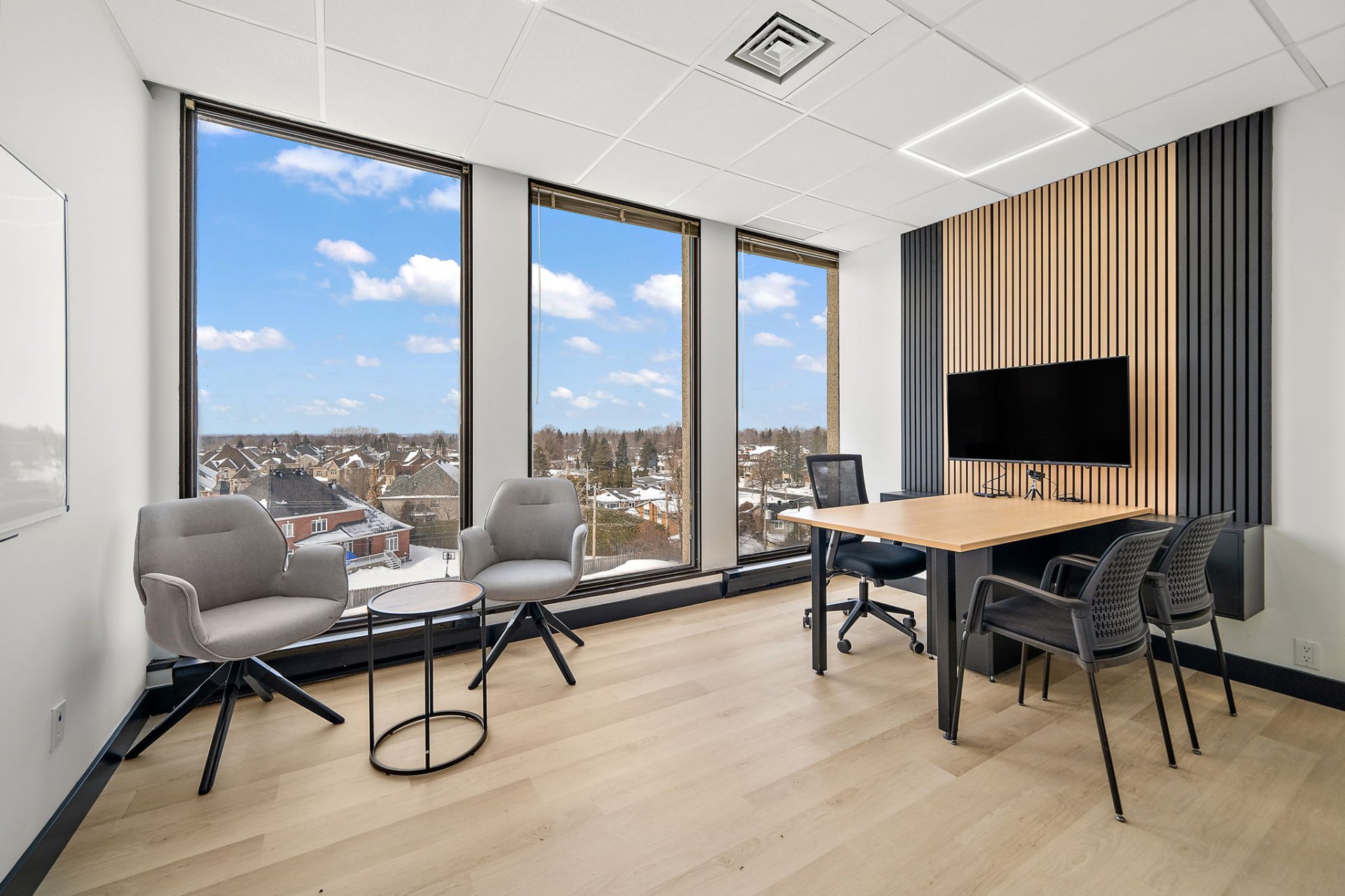 Photo - Office