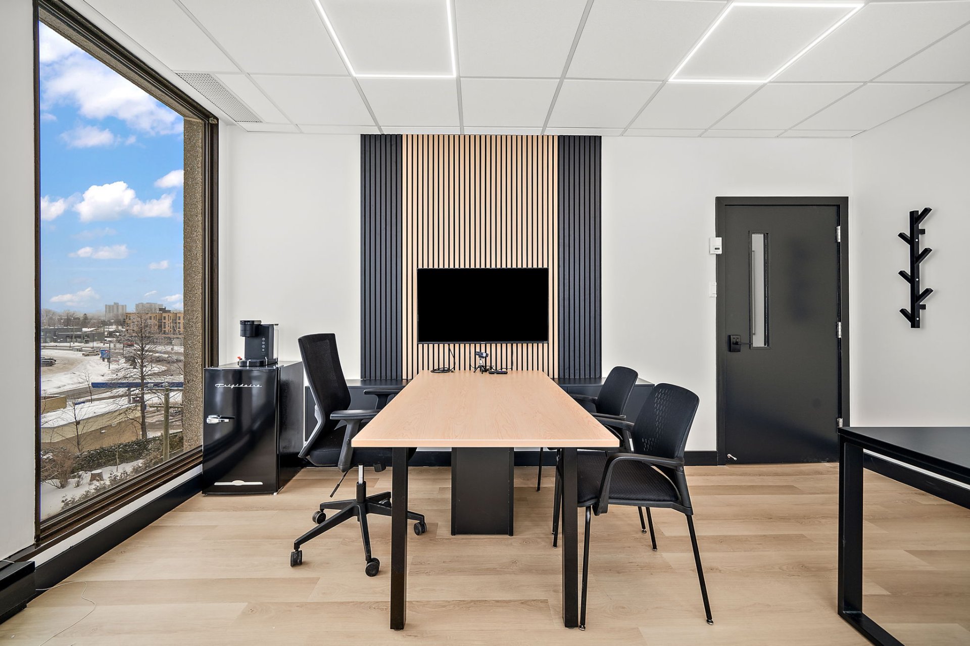 Photo - Office