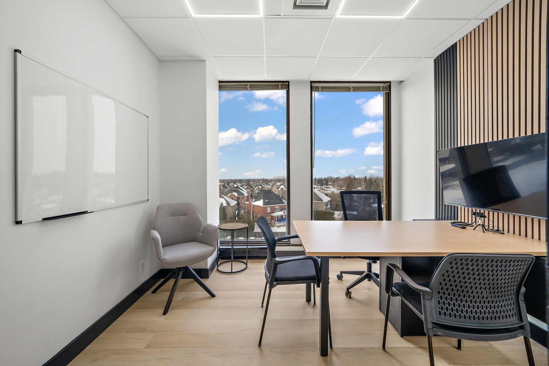 Photo - Office