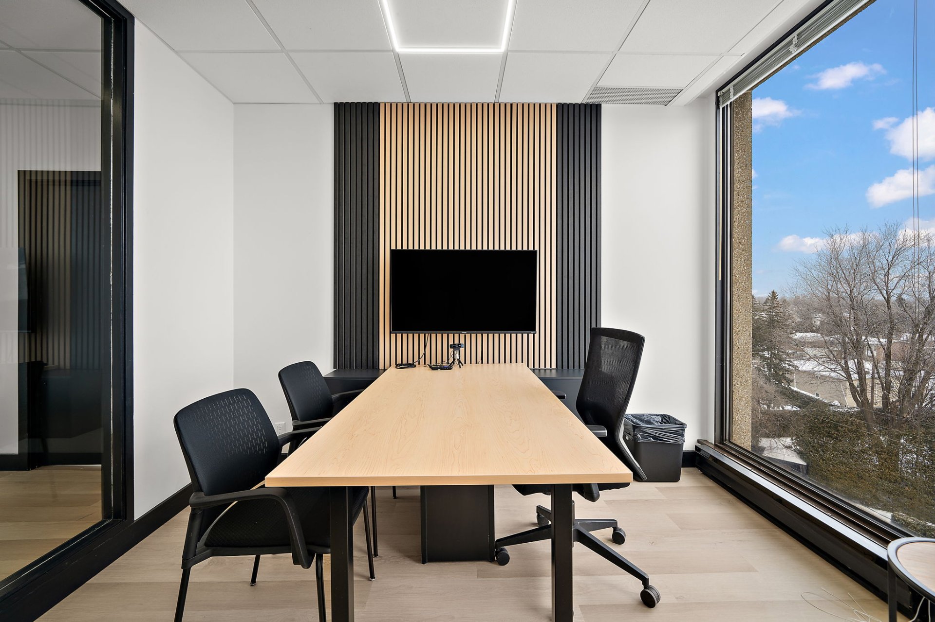 Photo - Office