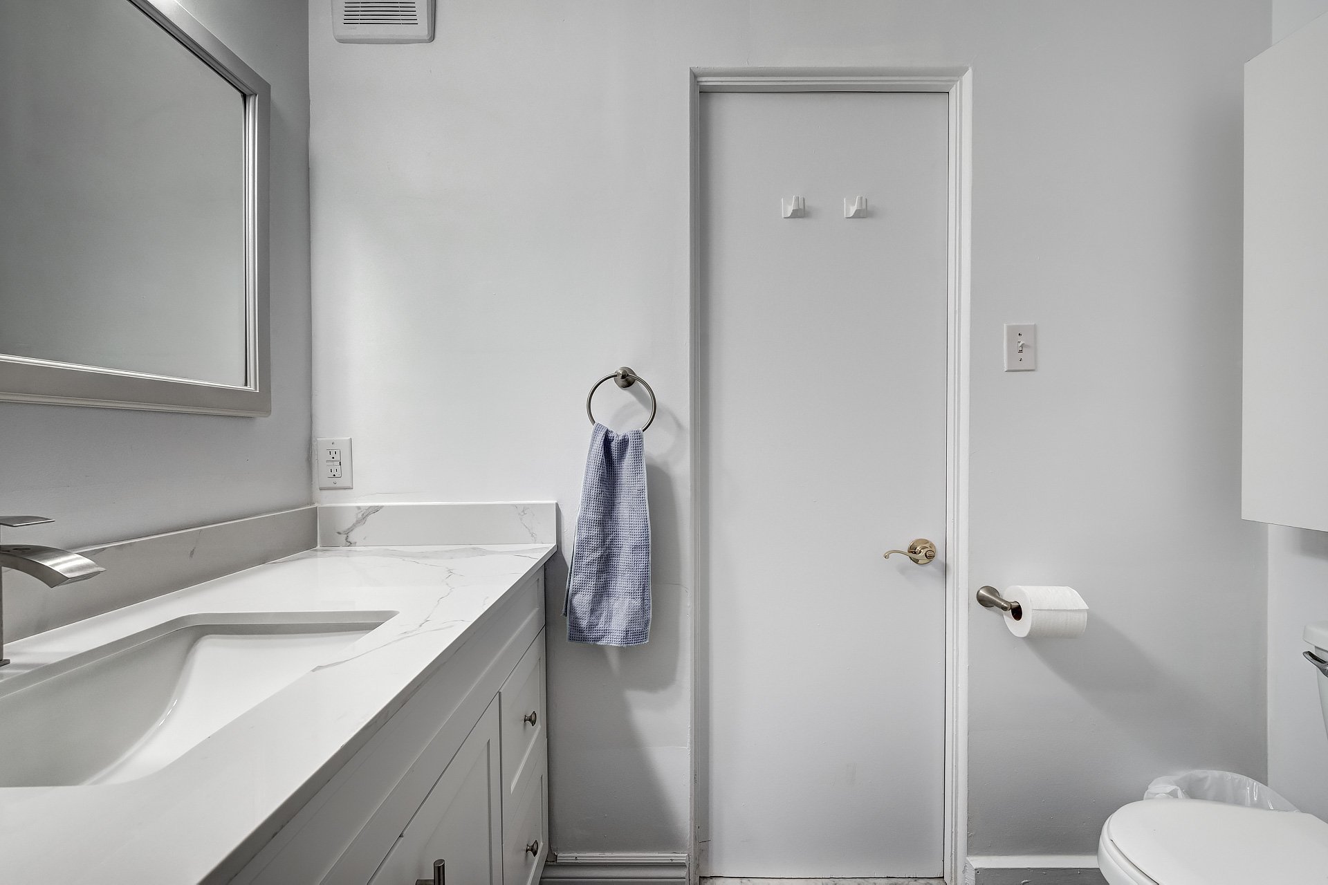 Photo - Bathroom