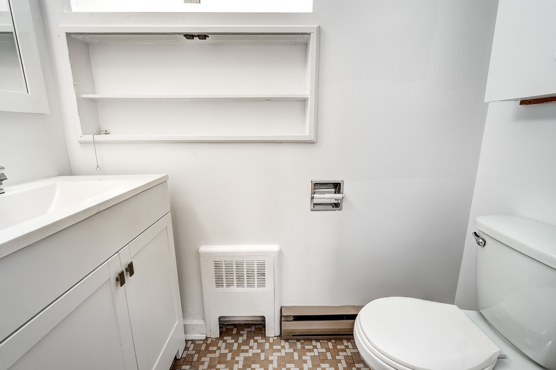 Photo - Washroom