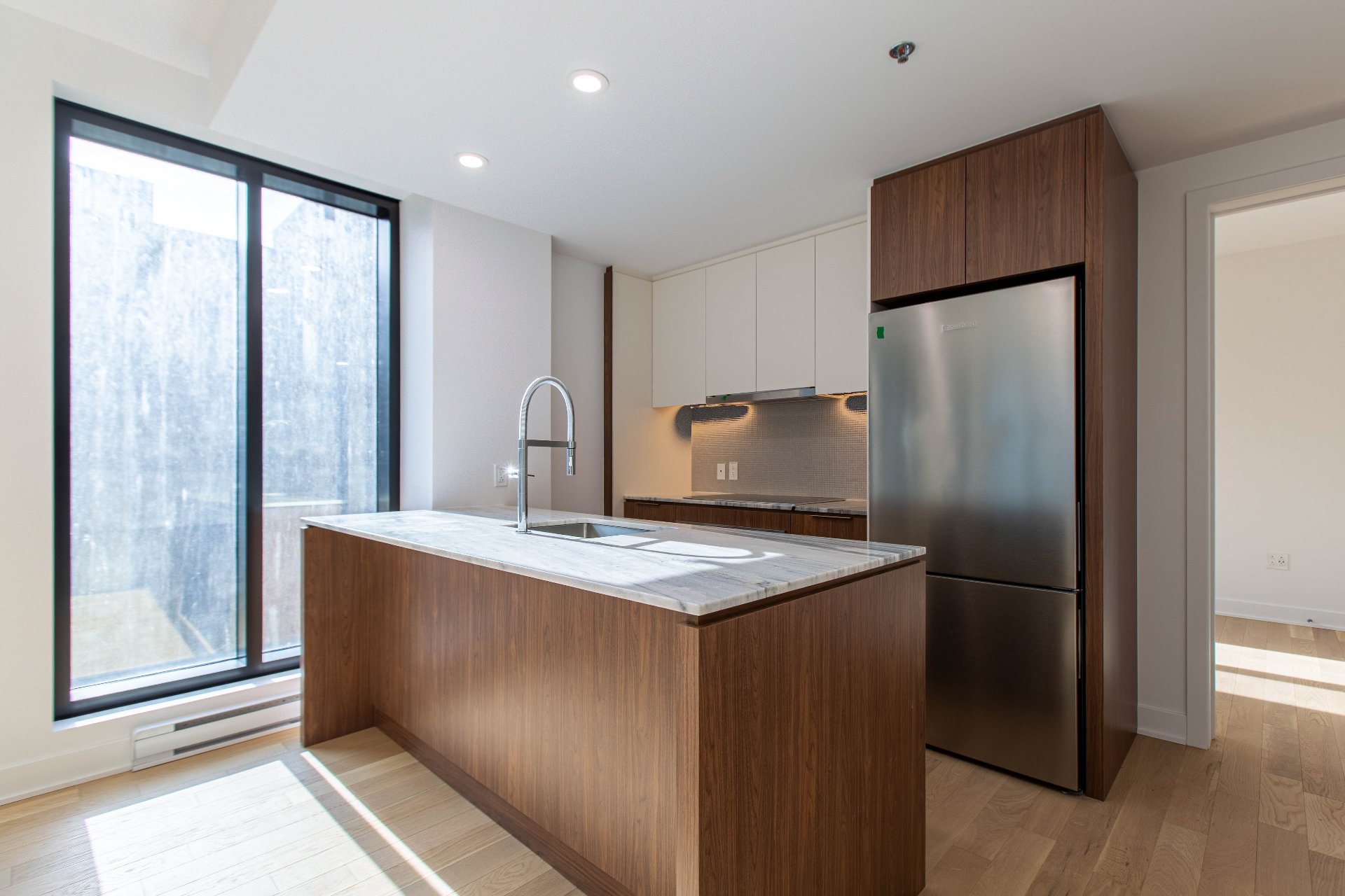 Photo - Kitchen