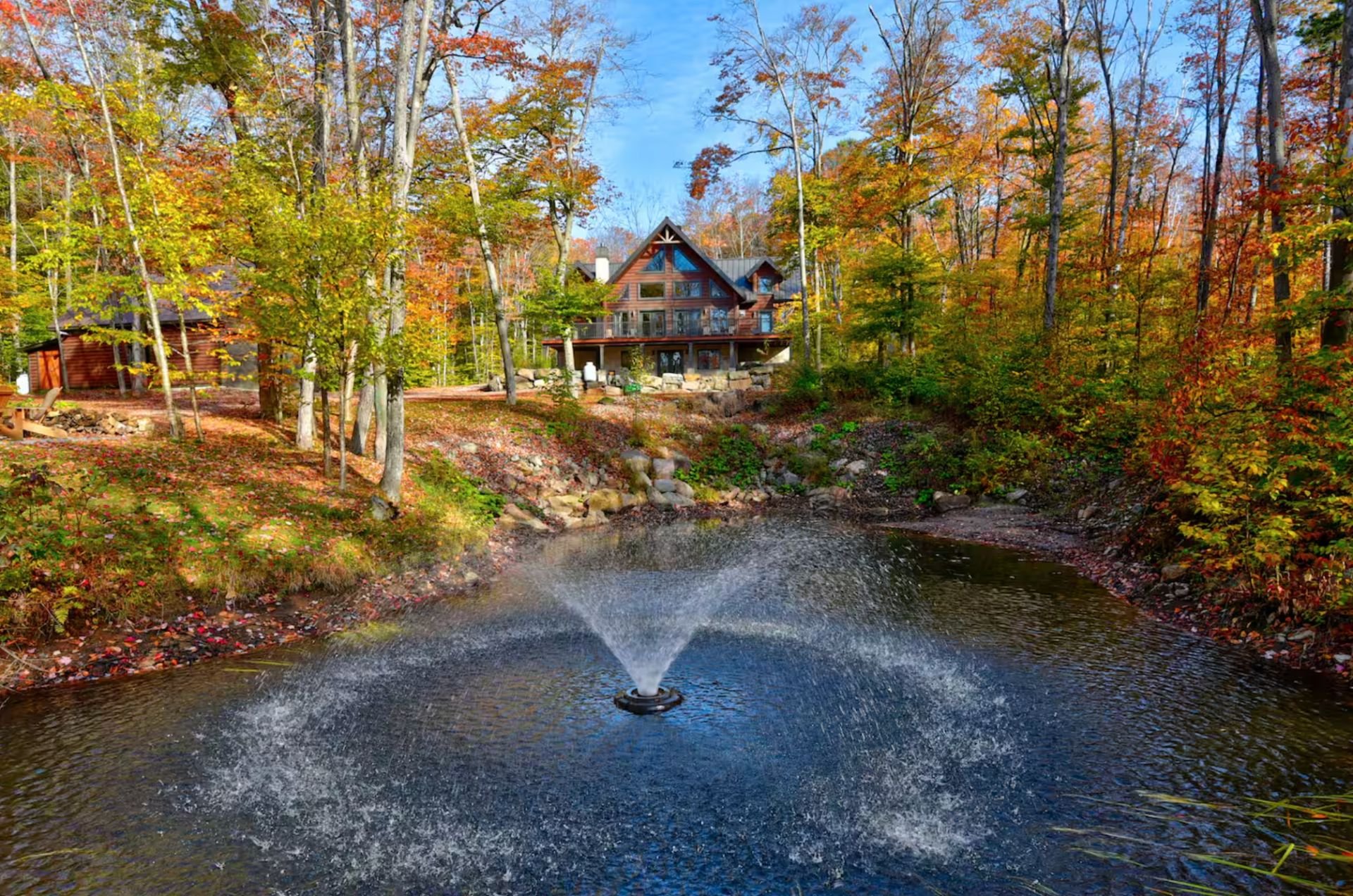 Photo - Overall View