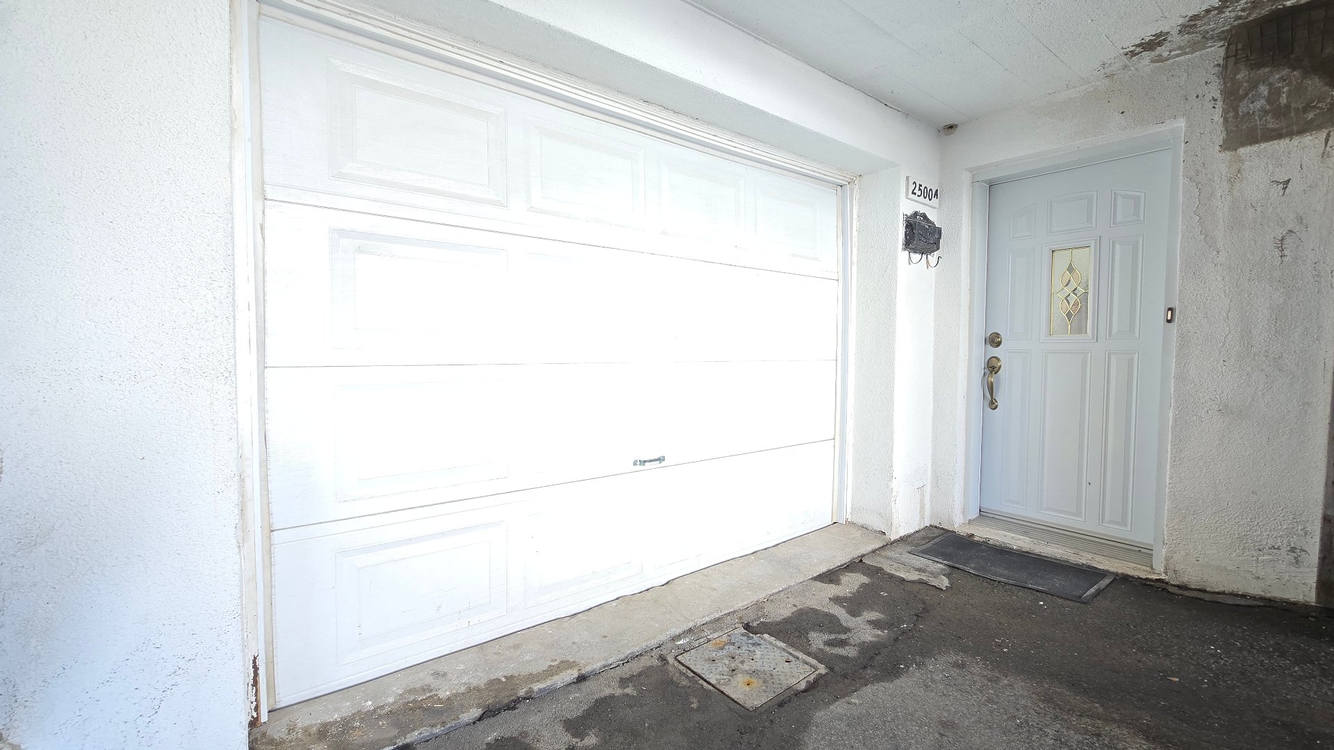 Photo - Entrée extérieure