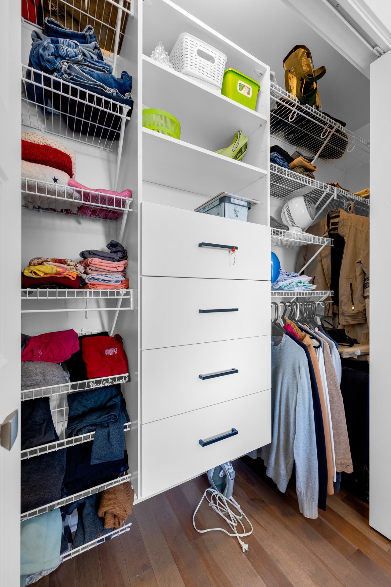 Photo - Penderie (Walk-in)