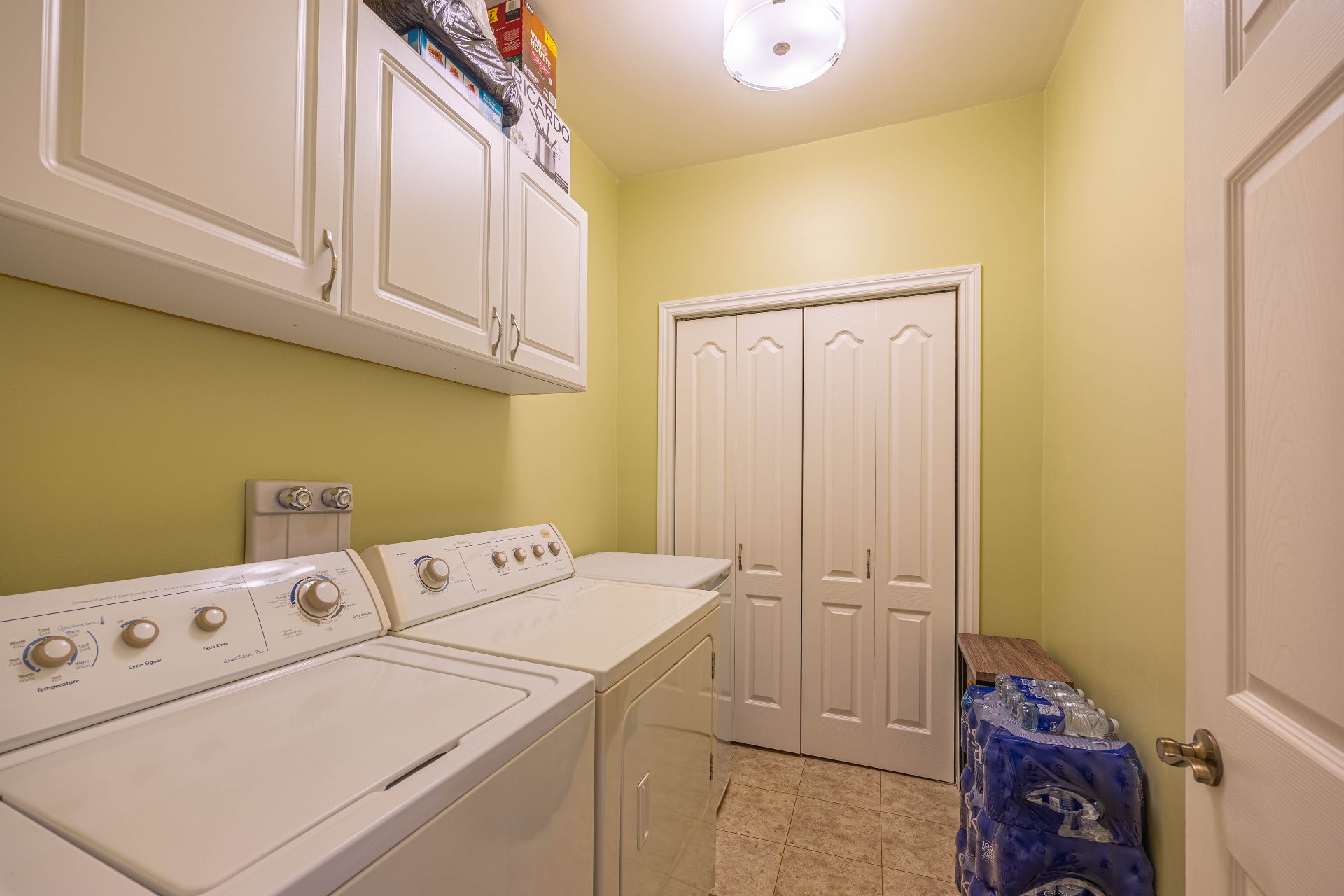 Photo - Laundry room
