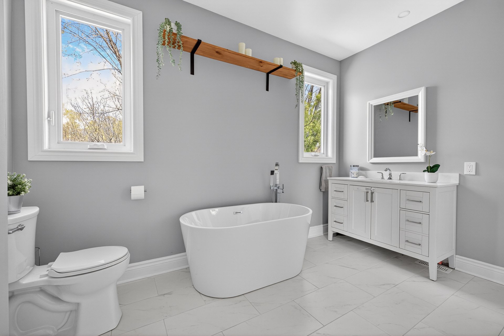 Photo - Bathroom