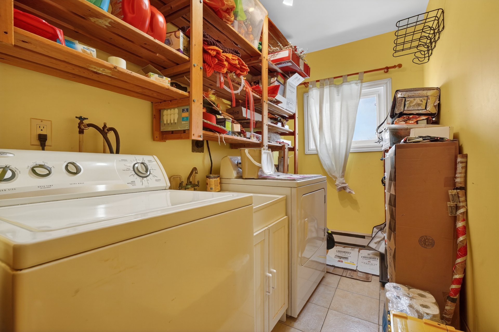 Photo - Laundry room