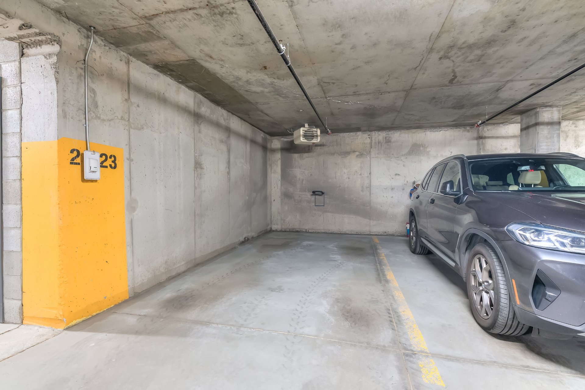 Photo - Parking