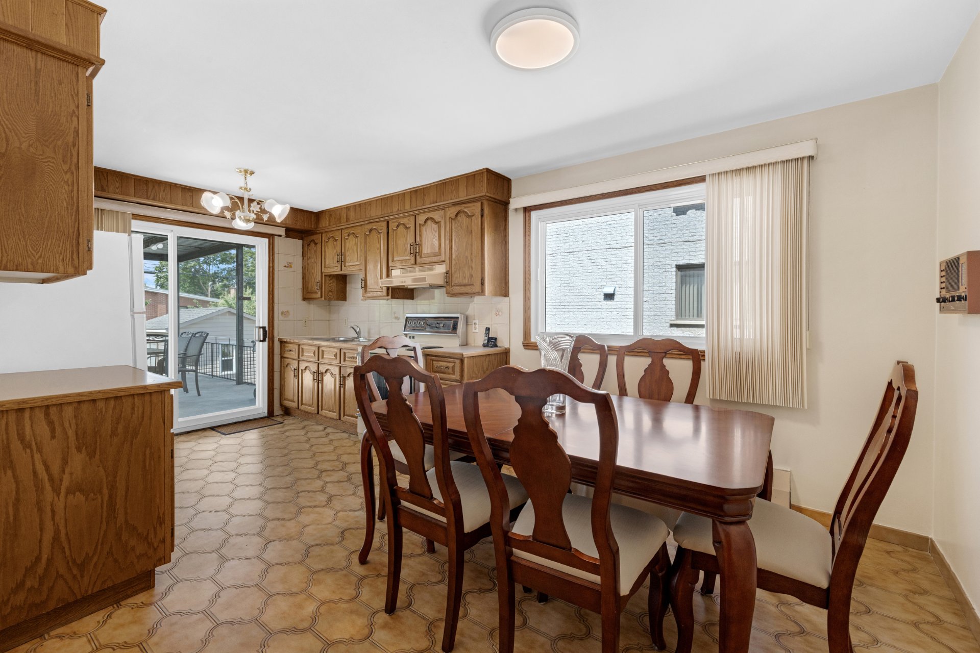 Photo - Kitchen