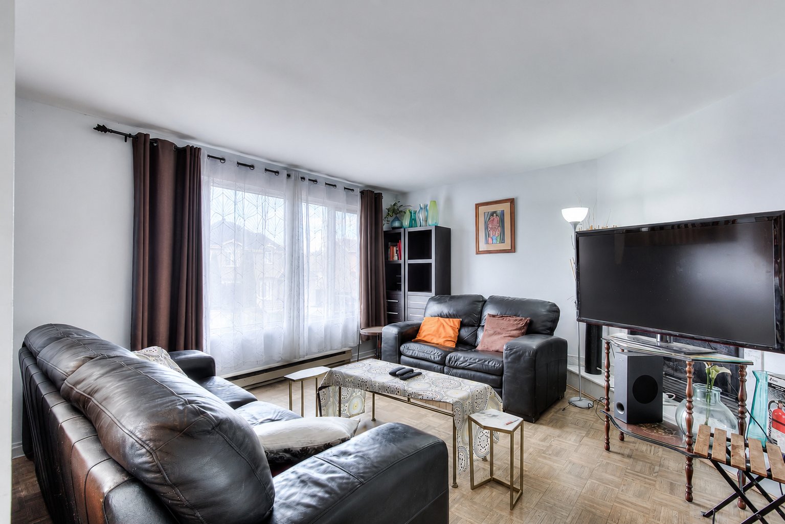 Photo - Salon