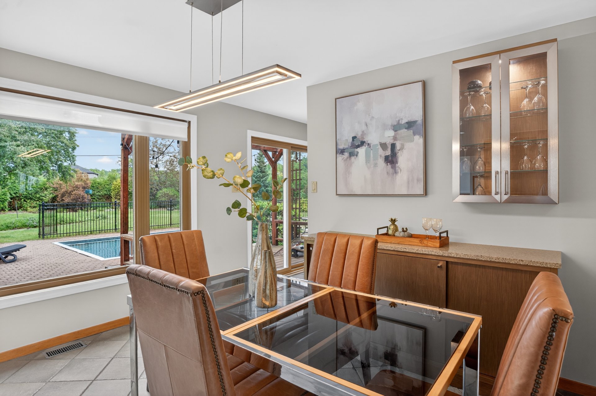 Photo - Dining room