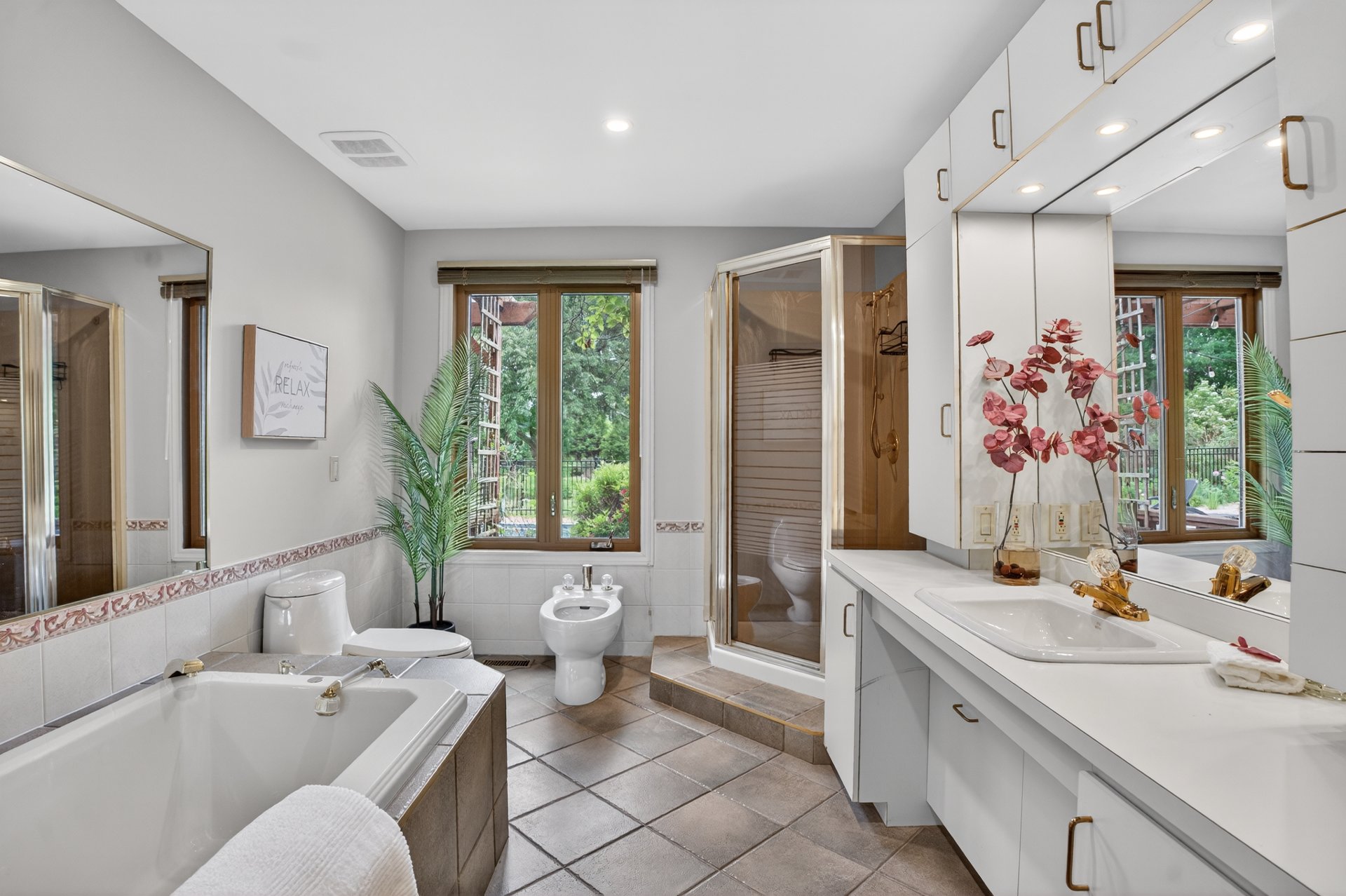 Photo - Bathroom