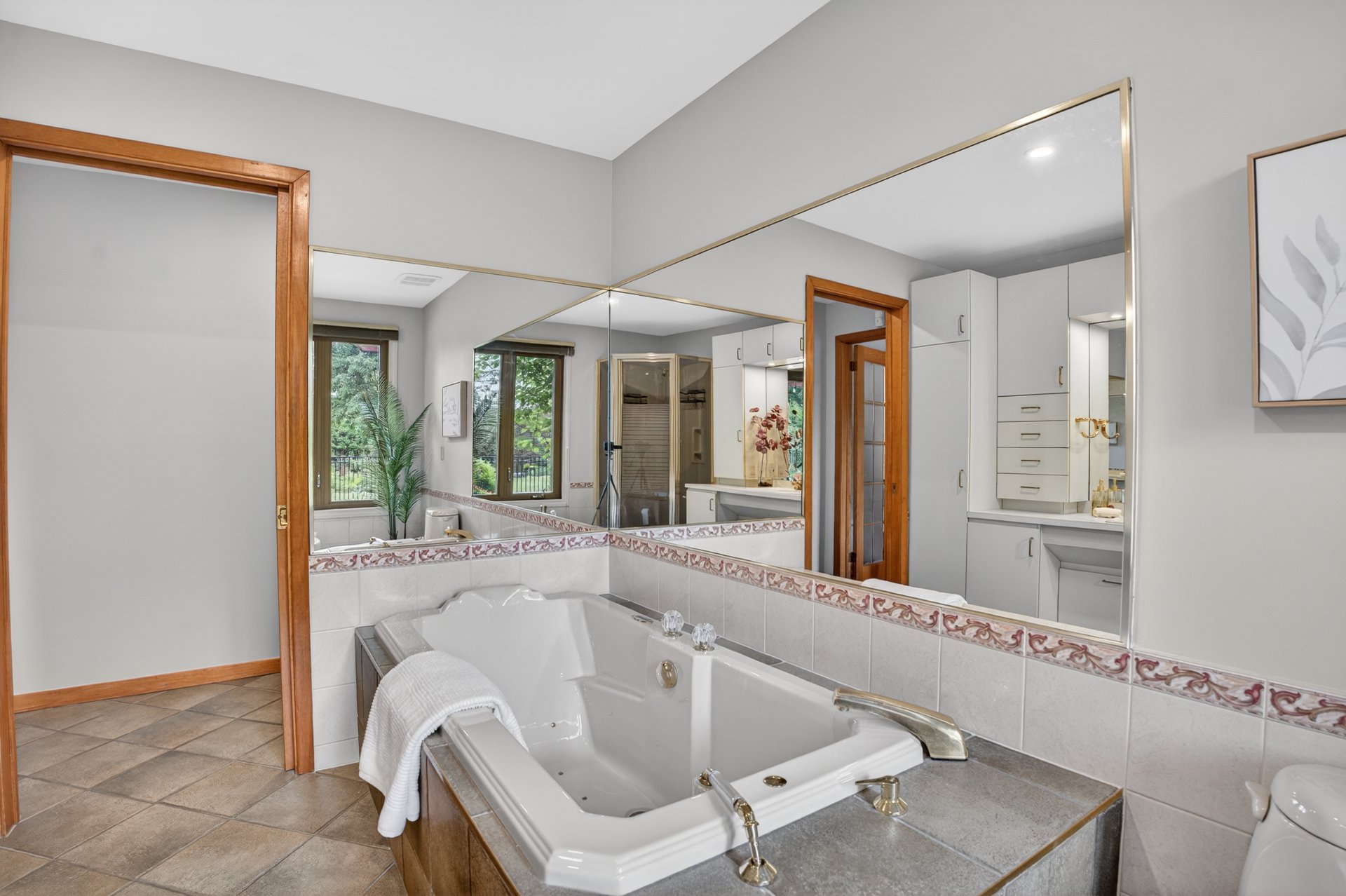 Photo - Bathroom
