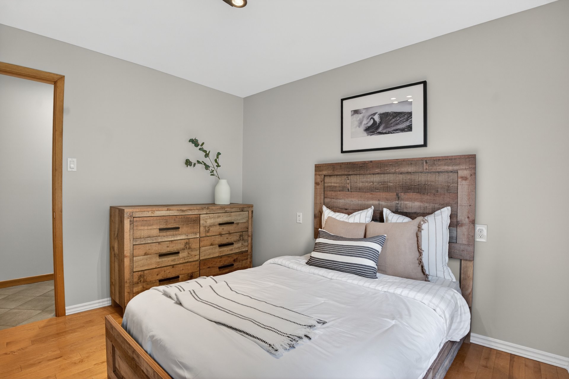 Photo - Bedroom