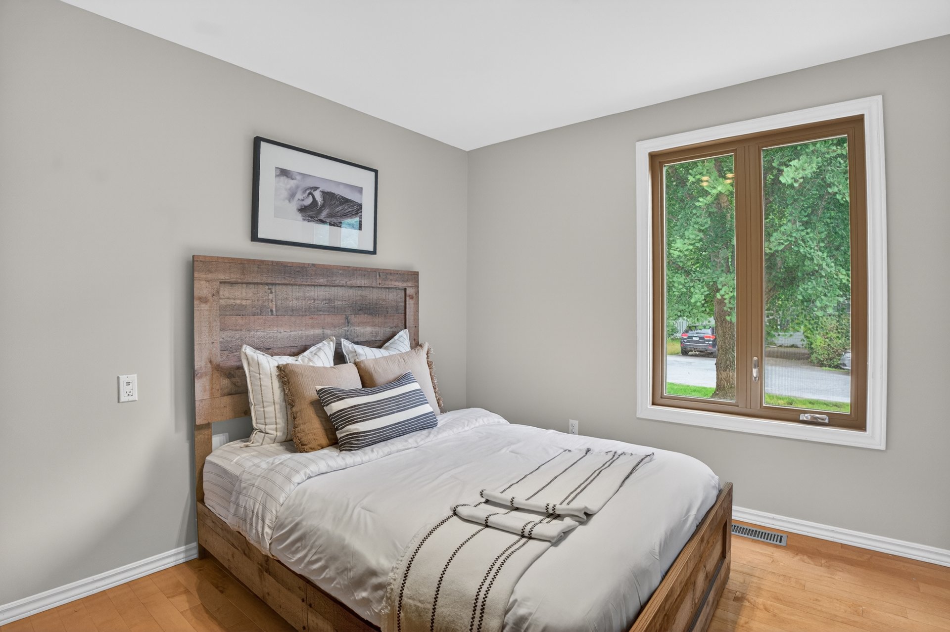 Photo - Bedroom