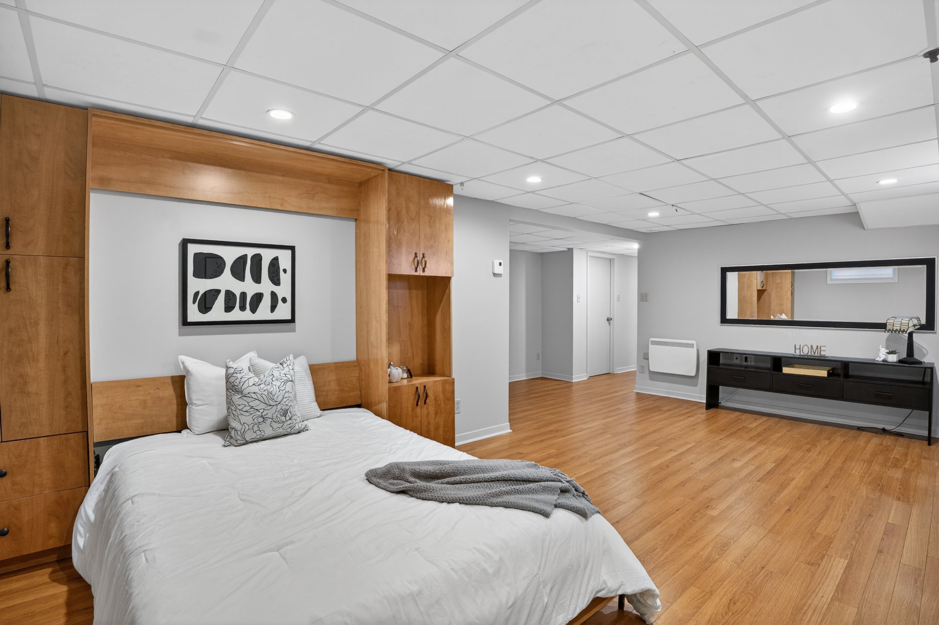 Photo - Family room