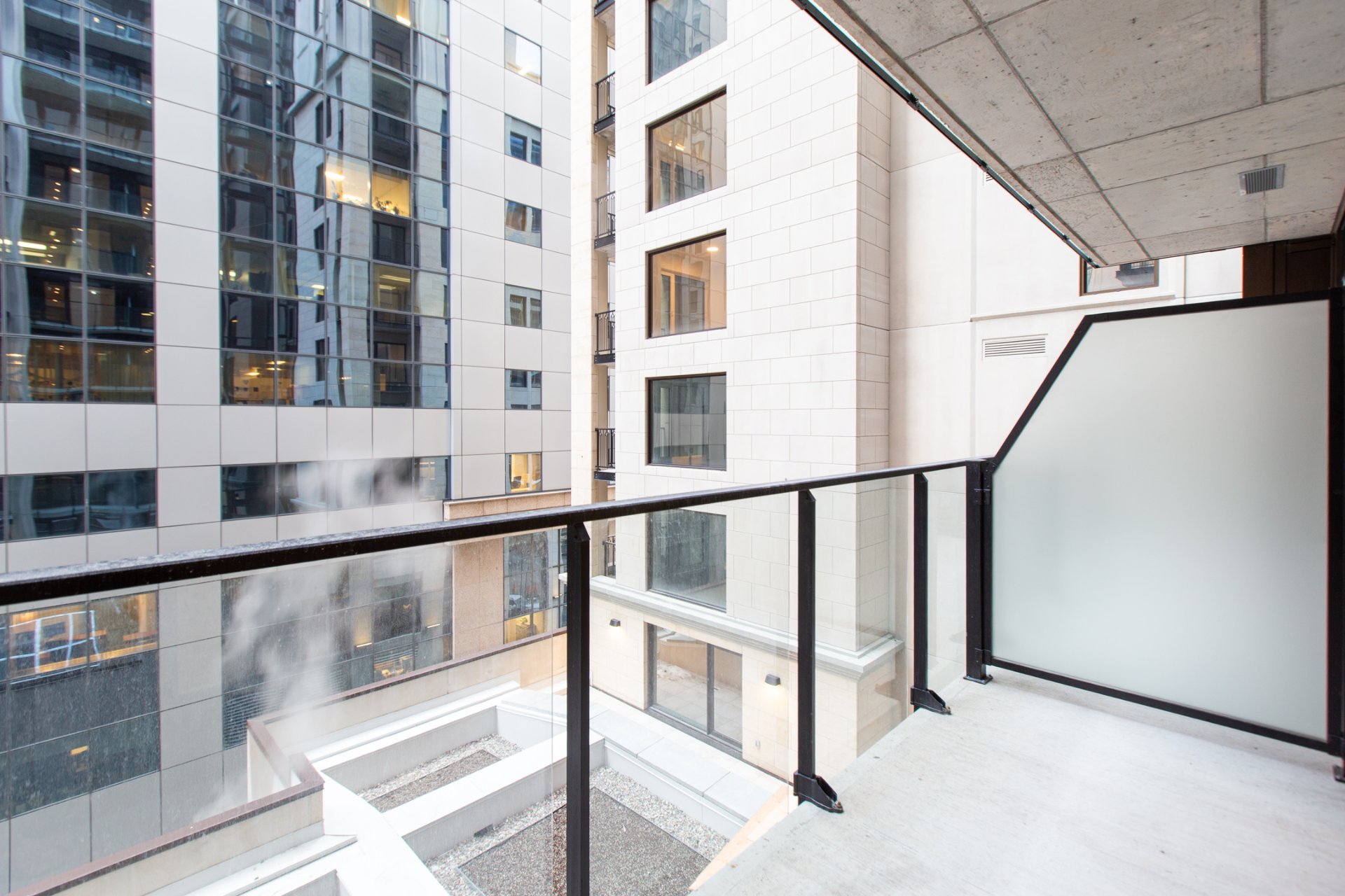 Photo - Balcon