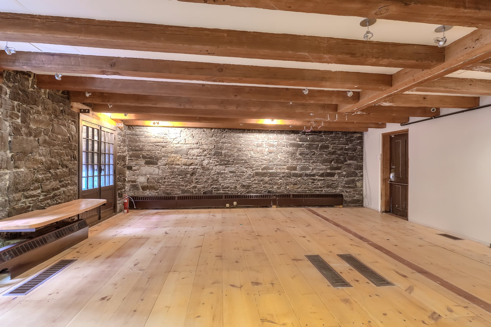 Photo - Overall View