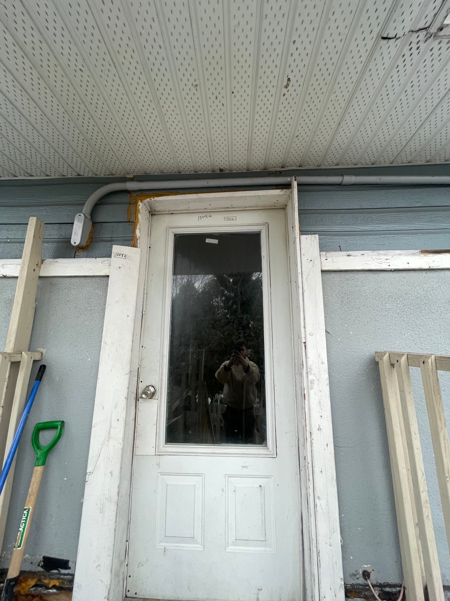 Photo - Entrée extérieure