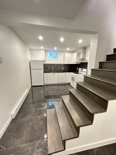Photo - Basement