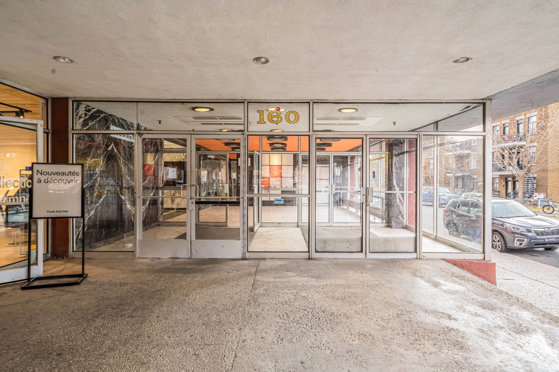 Photo - Entrée extérieure