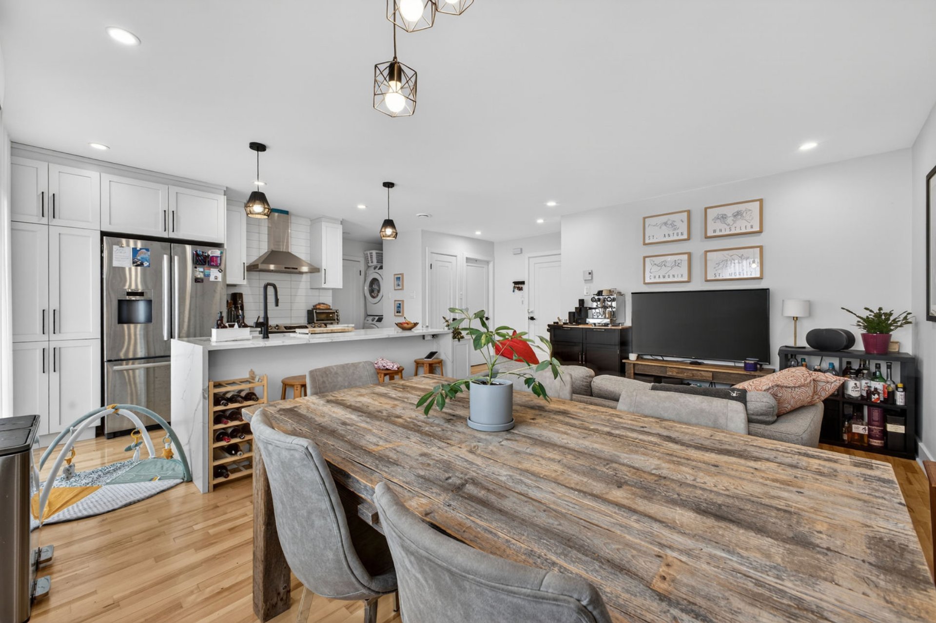 Photo - Salle à manger