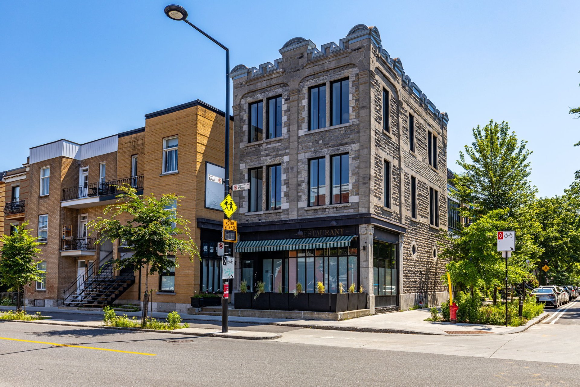 Photo - Exterior