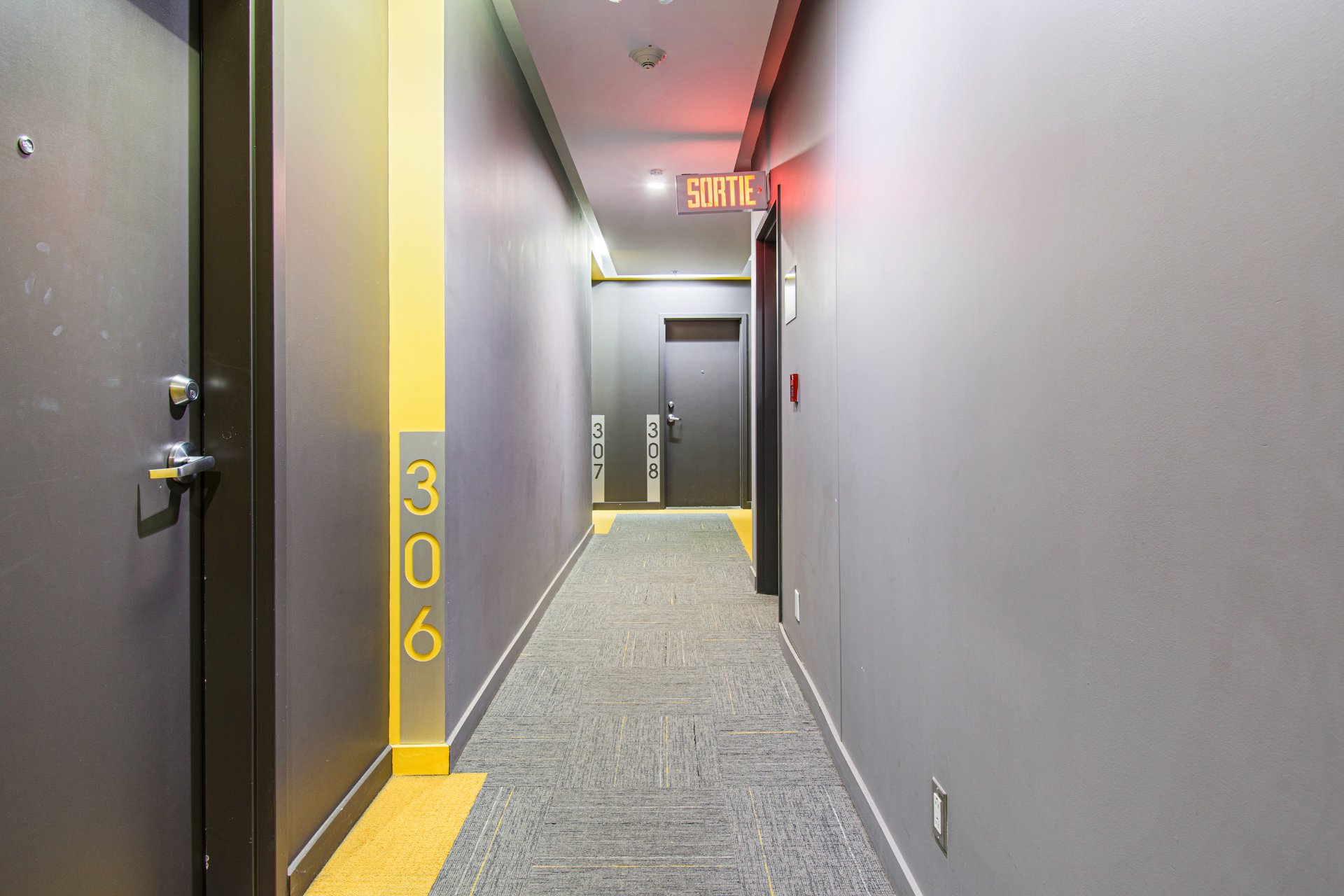 Photo - Hallway