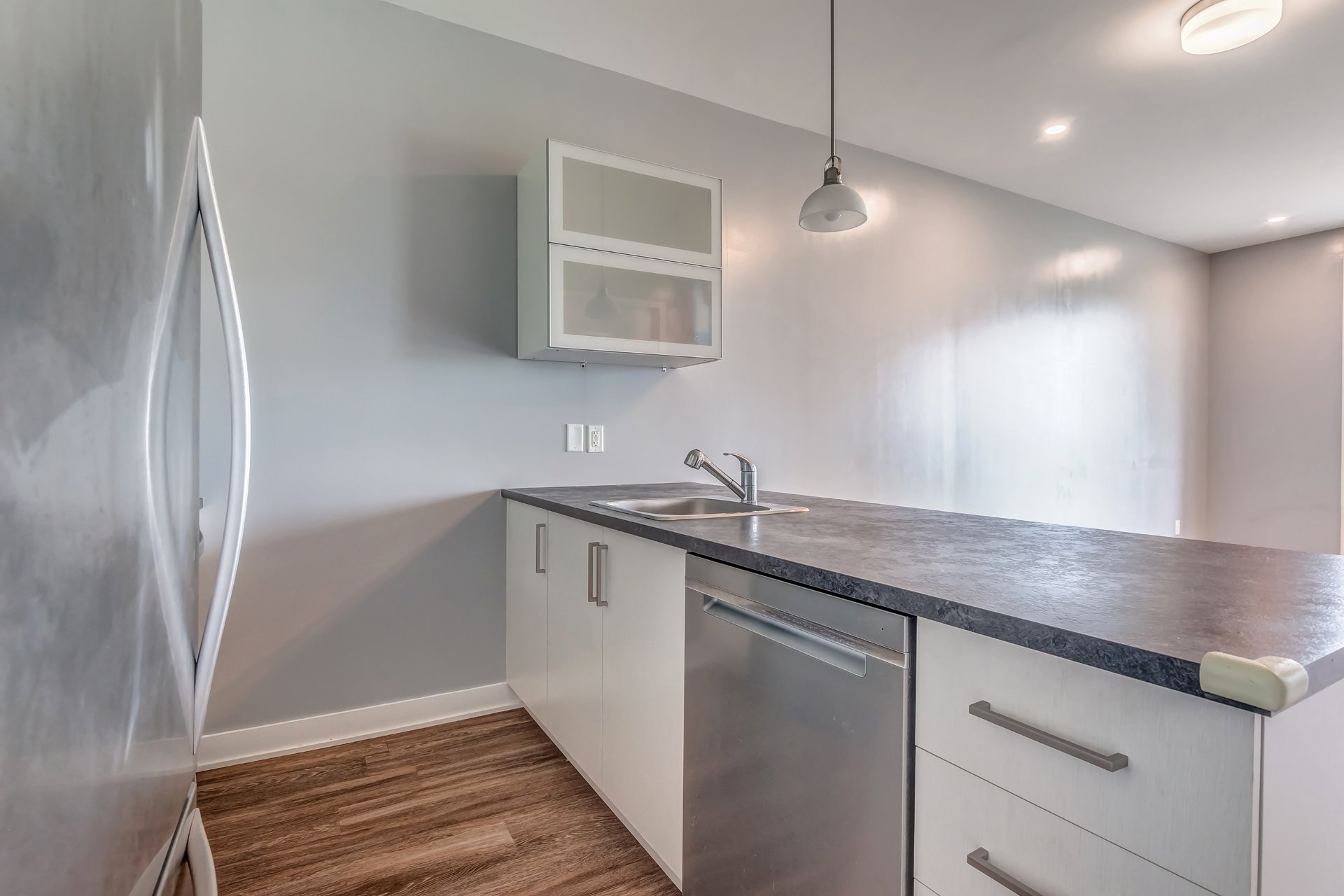 Photo - Kitchen